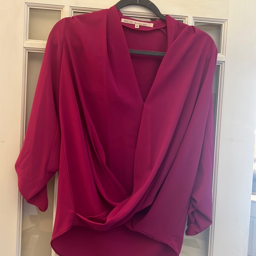 Women’s Rachel Roy shirt
